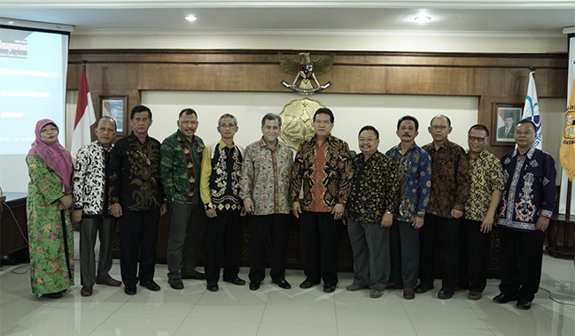 UNSOED dan Sampurna Print Shop Masuki Era Baru Kerjasama Percetakan