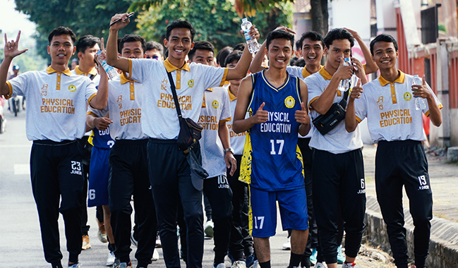Puluhan Mahasiswa Ramaikan BPU 60 Minutes 60 Days Cycling-Running-Walking in 60th UNSOED
