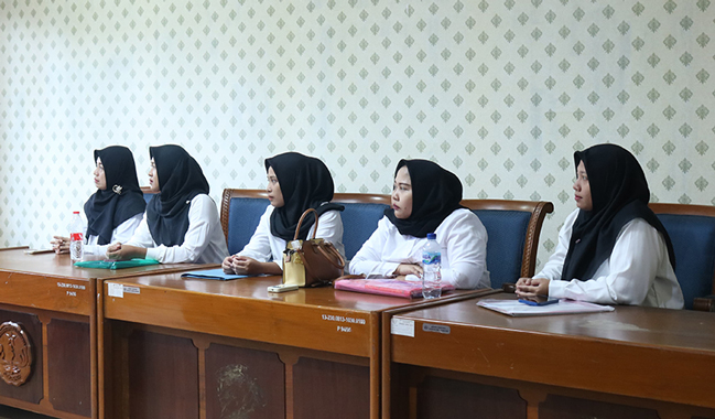 9 Orang Tenaga Kontrak Klinik Pratama Rawat Jalan Soedirman Mendapat SK PPPK