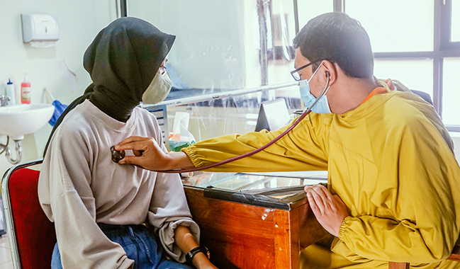 Calon Mahasiswa Baru UNSOED Jalur SNBP Tahun 2023 Jalani Cek Kesehatan dan Tes Napza