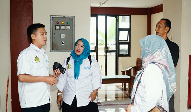 Knowledge Sharing Pengelolaan Unit Usaha antara BPU Unsoed dan Untirta