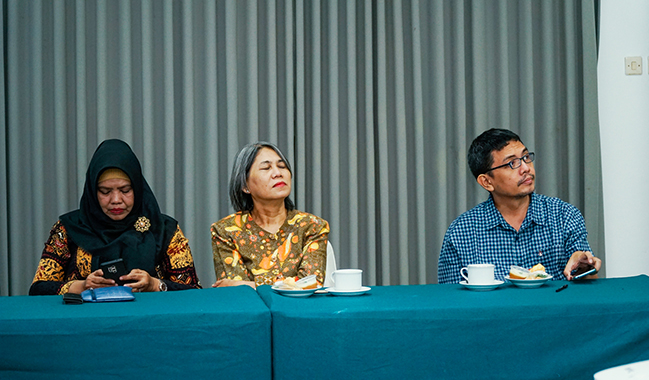 Knowledge Sharing Pengelolaan Unit Usaha antara BPU Unsoed dan Untirta